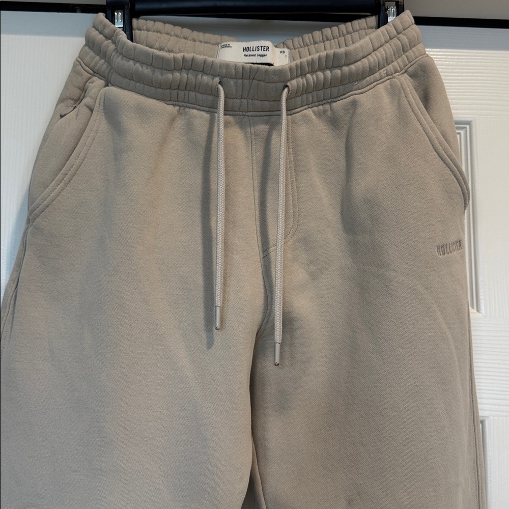 Hollister Men’s Drawstring Joggers